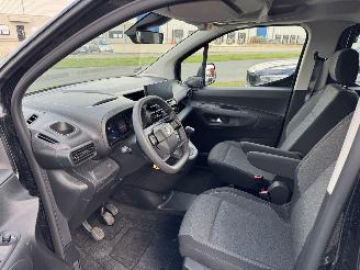 Opel Combo Combo 1.5 Life Edition Led Navi Kamera 5 Sitze picture 9