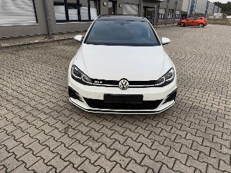 Unfallwagen Volkswagen Golf 2.0 GTD LED PANORAMADACH VOLL 2018/10