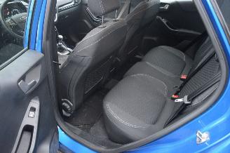 skadebil auto Ford Puma Ford Puma Titanium X Navi Pdc Kamera Alu 2022/2