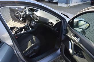 Ford Puma Peugeot 308 1,2 Puretech Active Navi Pdc Klima Euro 6 picture 14