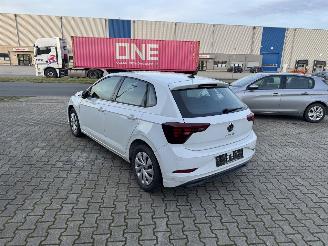 Volkswagen Polo 1.0 59 KW LIFE PDC STOELVERWARMING picture 3