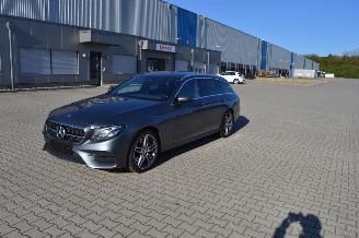krockskadad bil auto Mercedes E-klasse 350 CDI AMG KOMBI PANORAMA BURMESTER MULTI LED 2017/1