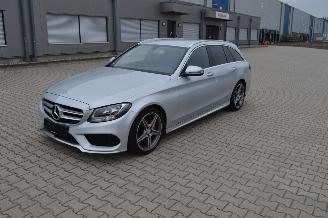 damaged passenger cars Mercedes C-klasse 220 D AMG LINE KOMBI 125 KW 2016/5