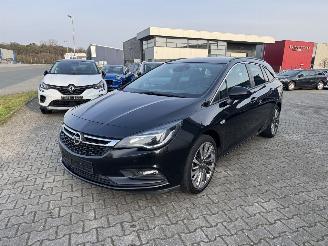 skadebil auto Opel Astra 1.6 CDTI 100 KW SPORT EDITION 2016/11