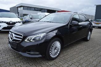Avarii autoturisme Mercedes E-klasse E220 CDI Aut Avantgarde Panorama dach Full Leder Comand Kamera 2013/10