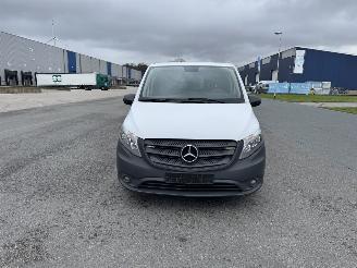 skadebil auto Mercedes Vito Vito Kasten 114 CDI Kompakt Automatik Klima L + R Schiebetur 2016/6