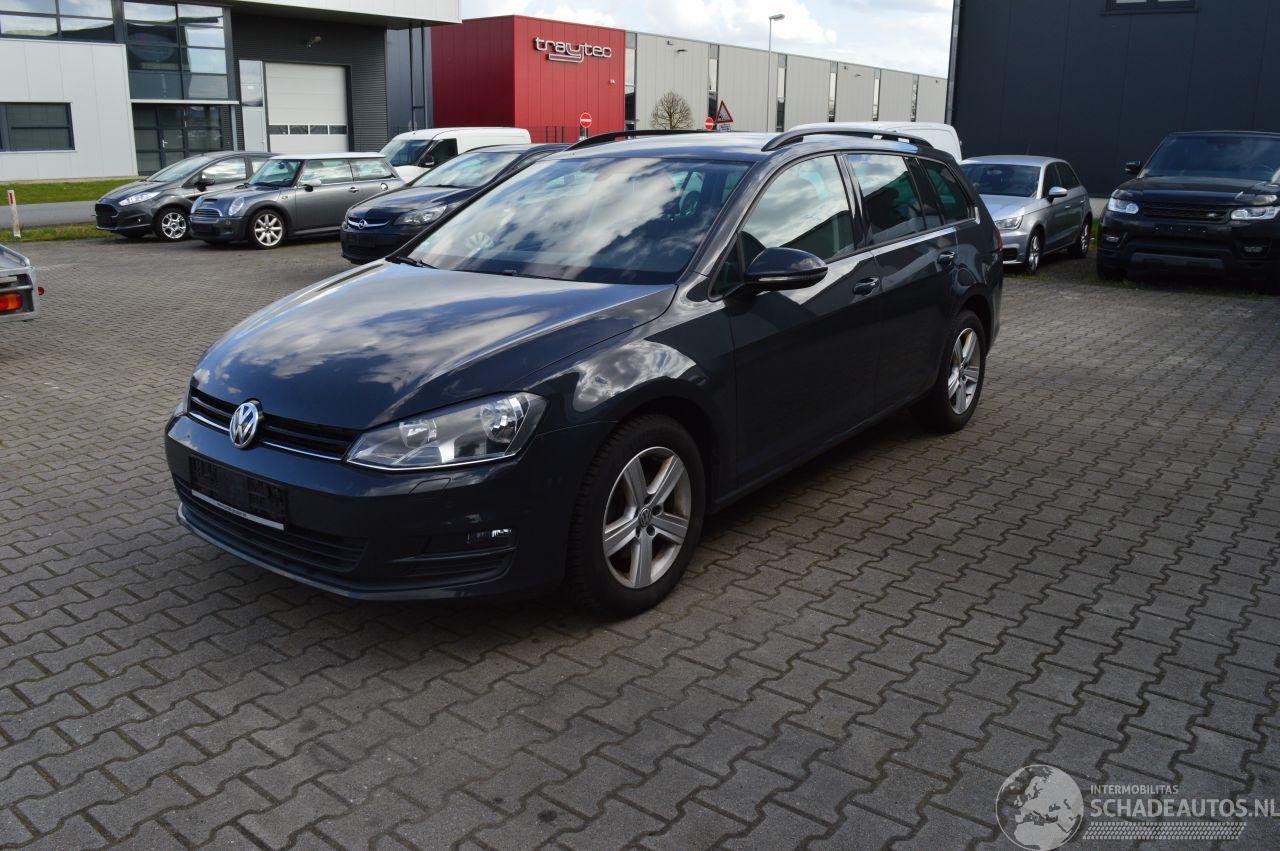 Volkswagen Golf VII 1.6 TDI 77KW KOMBI NAVI KLIMA SHZ