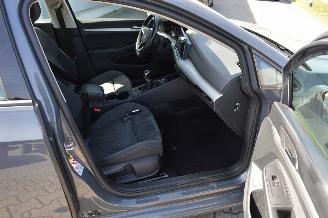 Volkswagen Golf Volkswagen Golf VIII Life +  Alcantara Pdc kam Acc IQ Light picture 12