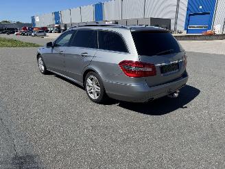 Mercedes E-klasse E 350 CDI AVANTGARDE KLIMA PANORAMADACH XENON VOLL picture 7