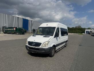skadebil auto Mercedes Sprinter 311 CDI AUTOMATIK KLIMA 9 SITZE ROLLSTUHLRAMPE 2009/3