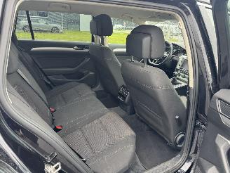 Volkswagen Passat 1.6 TDI KLIMA LED NAVI picture 11