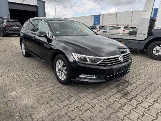 Volkswagen Passat 1.6 TDI KLIMA LED NAVI picture 3
