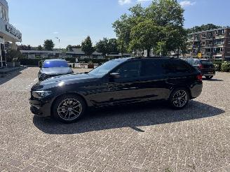 Coche accidentado BMW 5-serie 520d Panormadach Klima Navi 2017/10