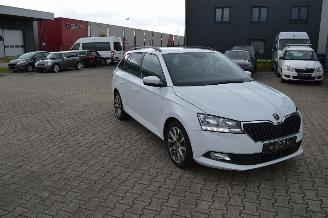 Skoda Fabia 1.0 70 KW Kombi Ambition Klima picture 3
