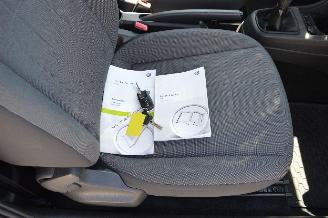 Volkswagen Up! 1.0 MOVE UP AIRCO TEMPOMAAT PDC picture 10