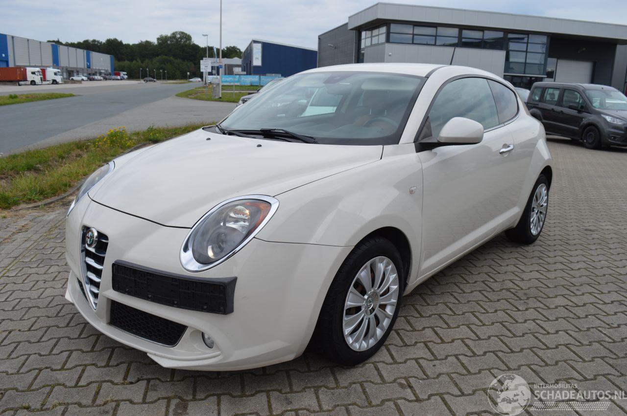Alfa Romeo MiTo Alfa romeo Mito 1,3 Mjet Klimatronik Leder Voll Carbon Pdc Facelift