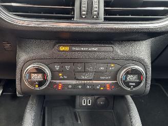 Ford Focus 1.0 Turnier Active x Led Klima Navi voll picture 17