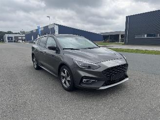 Ford Focus 1.0 Turnier Active x Led Klima Navi voll picture 3