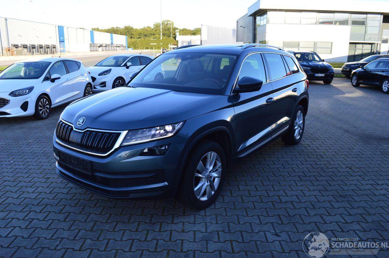 Skoda Kodiaq 2.0 TDI 140 KW 4X4 ALLRAD PANO ACC 7 SITZE