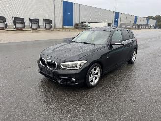 Avarii autoturisme BMW 1-serie 116d Sport-Line Klima Navi Schiebdach voll 2015/11