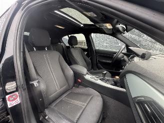 BMW 1-serie 116d Sport-Line Klima Navi Schiebdach voll picture 13
