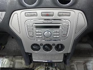Ford Mondeo  picture 9