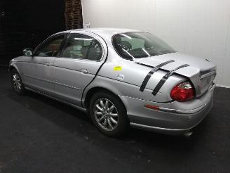 Jaguar S-type  picture 4