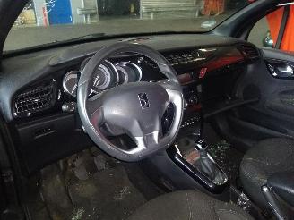 Citroën DS3  picture 13