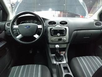 Ford Focus  picture 35