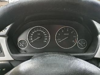 BMW 3-serie  picture 16
