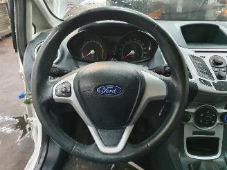 Ford Fiesta  picture 41