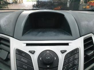 Ford Fiesta  picture 6