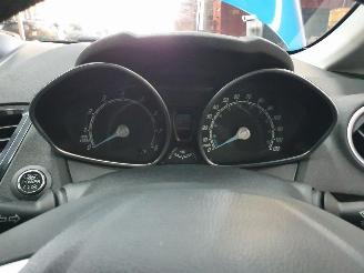 Ford Fiesta  picture 22