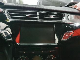 Citroën DS3  picture 11