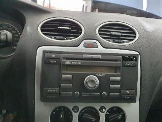 Ford Focus  picture 41