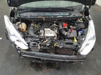 Ford B-Max  picture 14