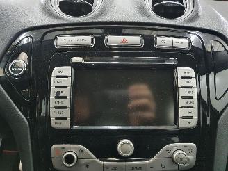 Ford Mondeo  picture 7