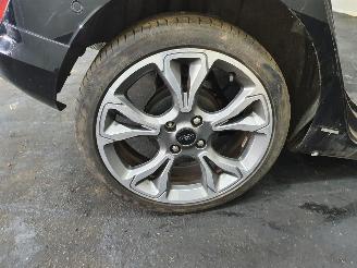 Ford Fiesta  picture 18