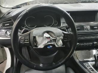 BMW 5-serie F10LCI 530d High Executive picture 23