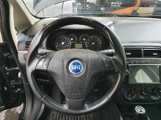 Fiat Grande Punto Dynamic picture 14