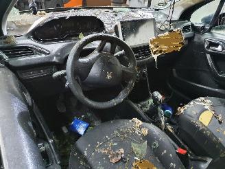 Peugeot 208 1.0 VTI Access picture 6