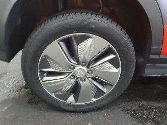 Hyundai Kona Premium 64kWh picture 20