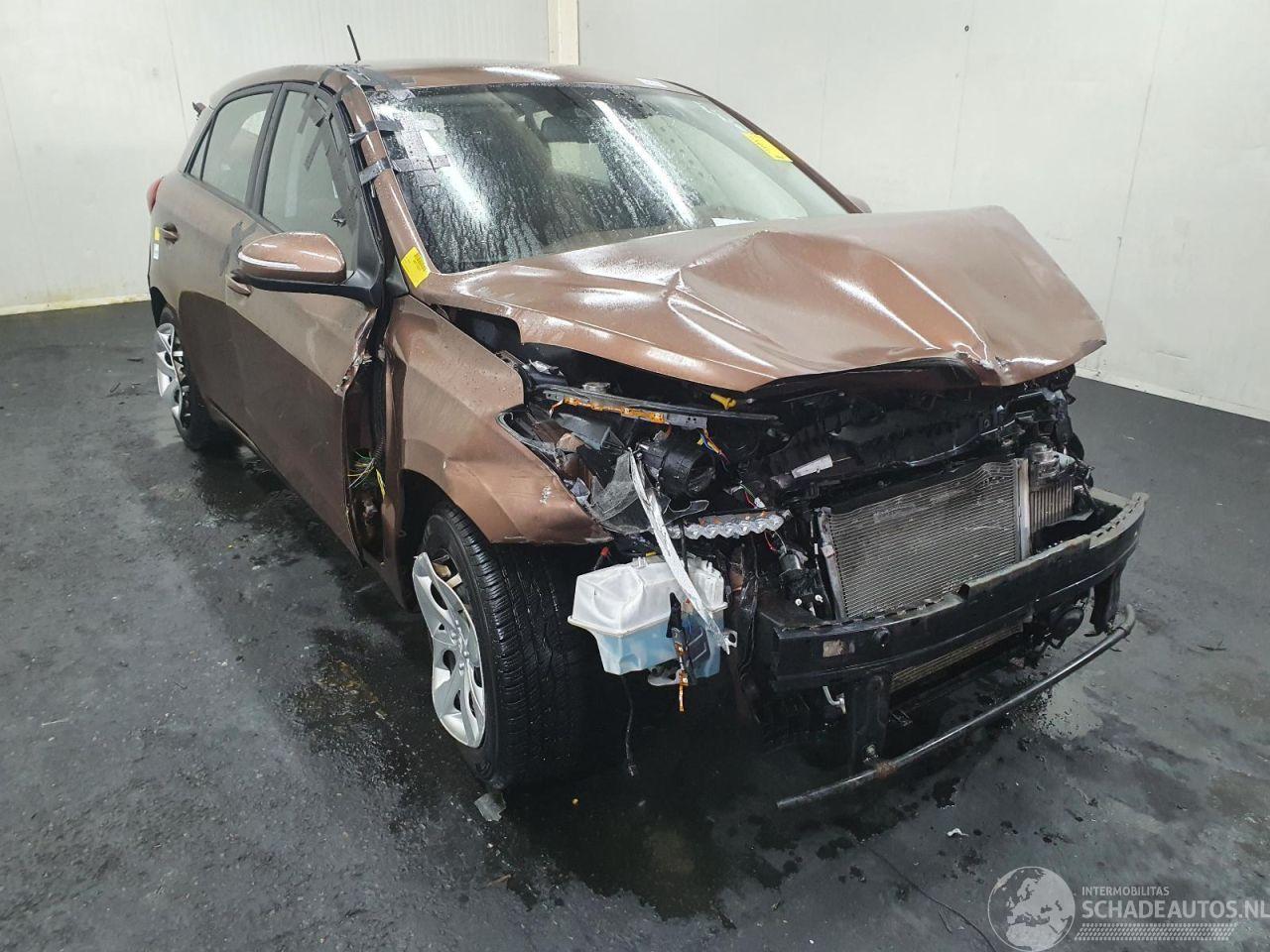 Hyundai I-20 C14A