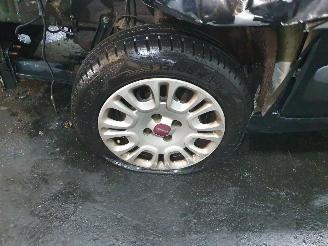 Fiat Panda 0.9 TwinAir Lounge picture 10