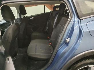 Ford Focus Active Titanium X Business EcoBoost picture 17