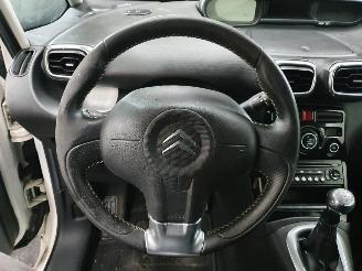 Citroën C3 picasso 1.6 VTi Exclusive picture 34