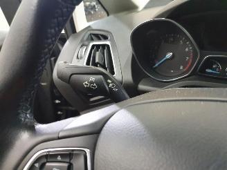Ford C-Max 1.0 Ecoboost Titanium picture 10