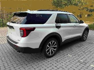 Ford Explorer ST Line 3.0 V6 PHEV picture 4