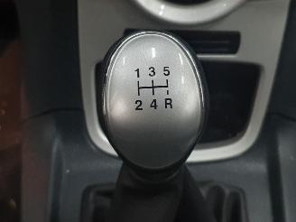 Ford Fiesta 1.4 Ghia picture 26
