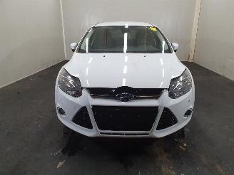 Ford Focus 1.0 EcoBoost Titanium picture 2